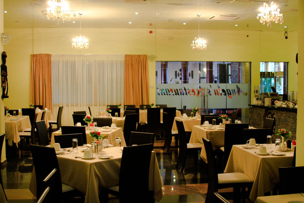 Royal Nick Hotel Lashibi ภายนอก รูปภาพ