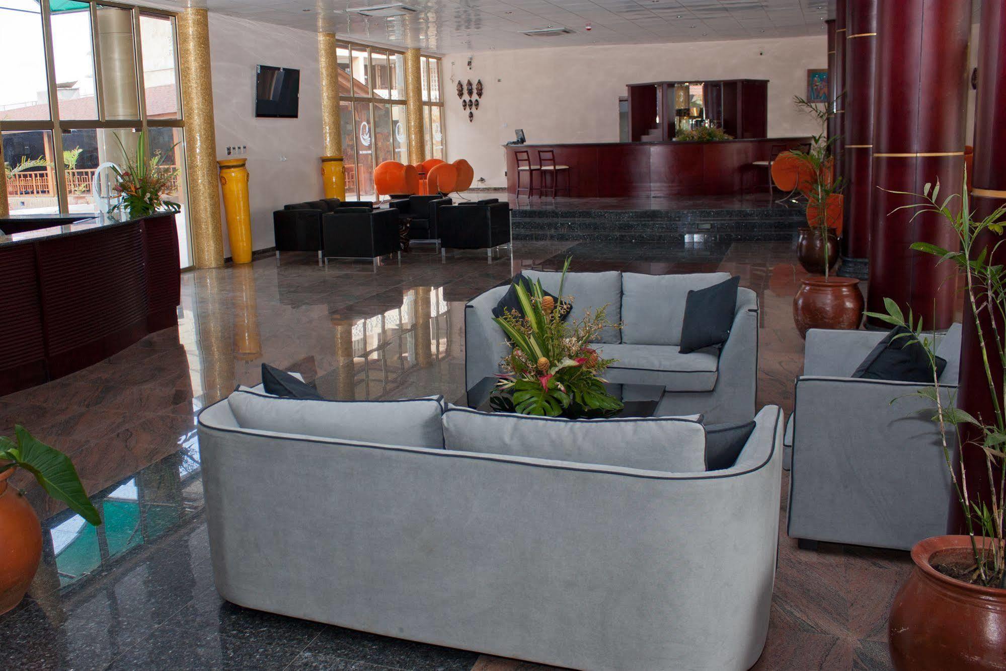 Royal Nick Hotel Lashibi ภายนอก รูปภาพ