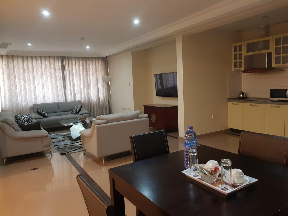 Royal Nick Hotel Lashibi ภายนอก รูปภาพ